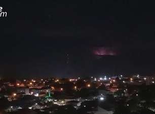 Internauta registra tempestade de raios no Bairro Maria Luíza em Cascavel