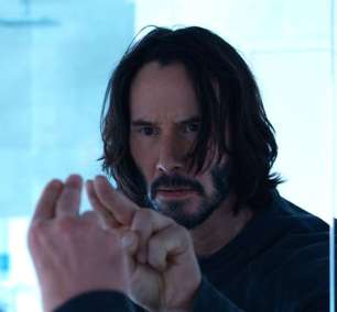 Keanu Reeves doou salário de 'Matrix' para a ciência