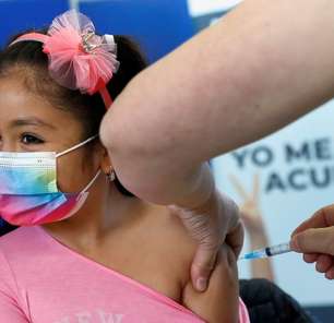 Vacinas evitaram 20 milhões de mortes por covid-19 em um ano, aponta estudo