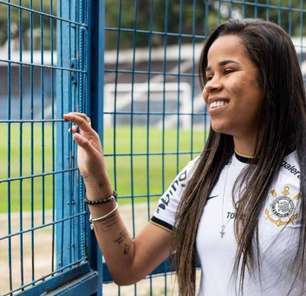 Vic Albuquerque celebra retorno ao Corinthians: 'Feliz por voltar para casa'