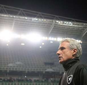 Checamos: Botafogo teve maior parte do time com jogadores antes na Série B em todas as vitórias de Luís Castro