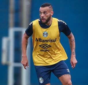 Grêmio apresenta o atacante Guilherme em seu retorno ao clube