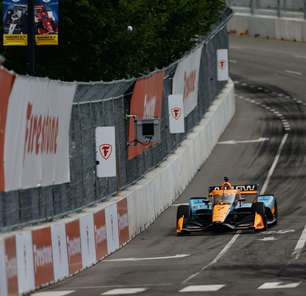 Rosenqvist evita Fórmula E com McLaren e busca permanência na Indy em 2023