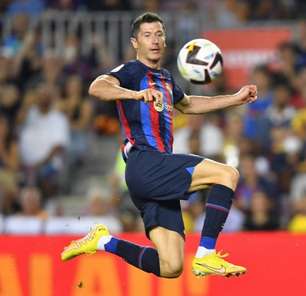 Lewandowski passa em branco, e Barcelona empata com o Rayo Vallecano na estreia da La Liga