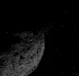 Meteorito pode explicar como o asteroide Bennu "cospe" rochas no espaço
