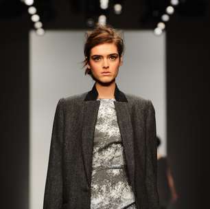 Semana de moda em Londres começa "em tons de cinza"