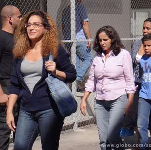 'Salve Jorge': temendo delação, Lívia ajuda Wanda a fugir da cadeia