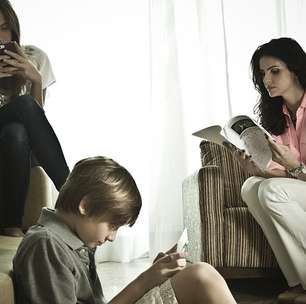 No ar em 'Salve Jorge', Lisandra Souto diz: "difícil ser mãe separada"