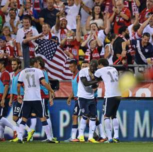 EUA complicam México e vão à Copa; Costa Rica também se classifica