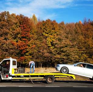 Saiba como rebocar o carro na hora do sufoco