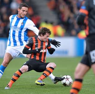 Craque do mês, Bernard dá volta por cima no Shakhtar