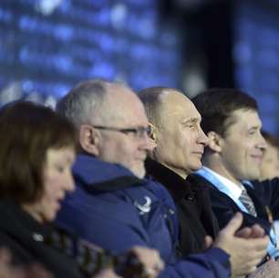 Em crise internacional, Putin abre Paralimpíada de Sochi