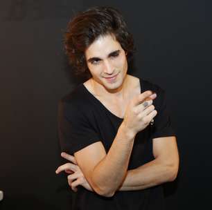 No Rio, Fiuk despista sobre casamento com Sophia Abrahão