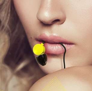 Empresa cria fones de ouvido especiais para ver vídeos pornô