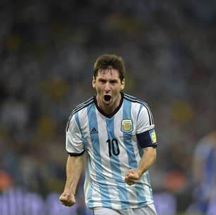 Golaço de Messi cala clamor por Neymar e incendeia Maracanã