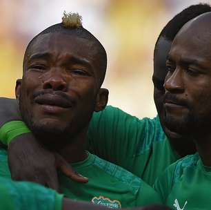 Choro de marfinense no hino provoca gafe e confusão mundial