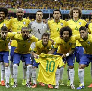 Brasil campeão em teste se esfacela em Copa de verdade