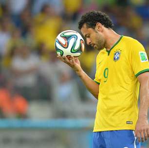 Sumido, Fred completou menos passes que 14 goleiros na Copa