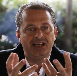Campos promete Passe Livre e educação em tempo integral