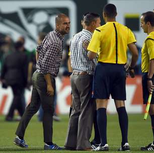 Guardiola nega cumprimento a técnico da MLS e cria polêmica