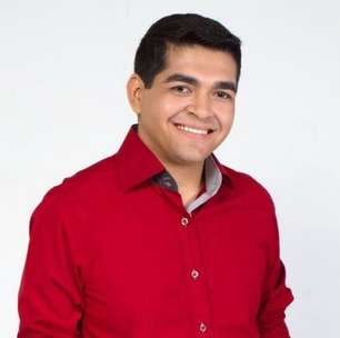 Candidato a vice do PT ao governo desiste de renunciar