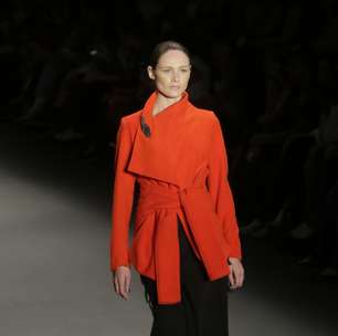 SPFW: bordado de artista plástico incrementa desfile da UMA