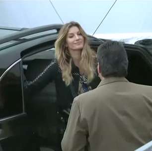 Gisele Bündchen chega ao SPFW sob esquema de segurança