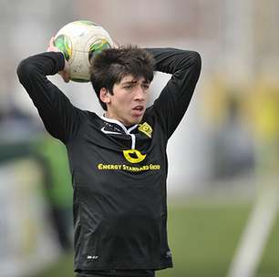 Jovem jogador do Anzhi é assassinado a tiros na Rússia