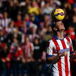 Simeone confirma Torres como titular do Atlético em clássico