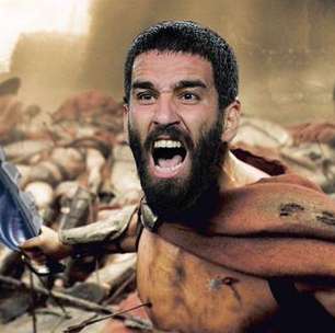 Endoidou? Meia do Atlético joga chuteira contra bandeirinha