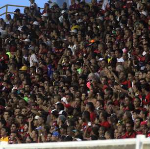 Organizada do Fla invade vestiário e agride Berna: vergonha!