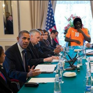 Na lua, com Obama e Ali: Gervinho vira meme na Copa Africana