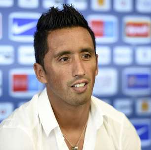 Na Alemanha, Mattos tenta adiantar acordo por Lucas Barrios