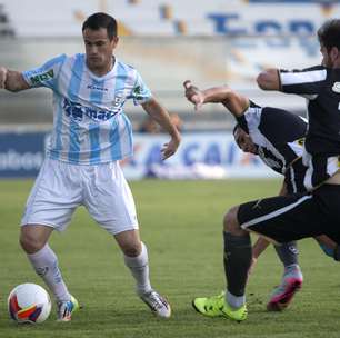 Botafogo leva 3 do Macaé em 14min e perde a 1ª na Série B