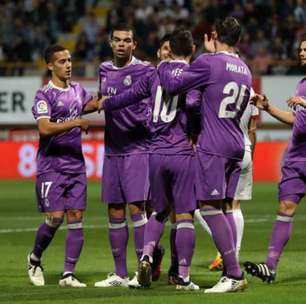 Real poupa astros e aplica 7 a 1 em estreia na Copa do Rei