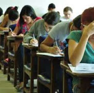 FIES: estudantes têm até sexta para concluirem inscrição para lista de espera