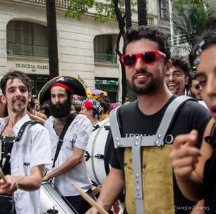 Carnaval de rua de SP foi ótimo mas uma luz amarela acendeu