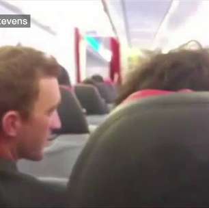 Problema mecânico faz avião 'sacudir como lavadora': assista