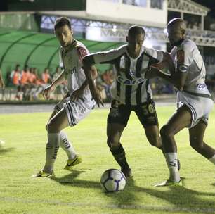 Vanderlei falha e Santos perde do Luverdense, mas classifica