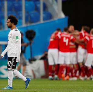 Rússia resolve, vence o Egito e fica muito perto das oitavas