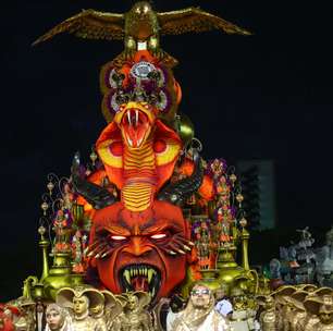 Gaviões da Fiel encerra desfiles de carnaval em São Paulo