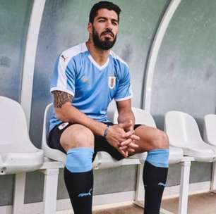 Liberado pelo Barcelona, Luis Suárez seguirá recuperação de cirurgia no Uruguai