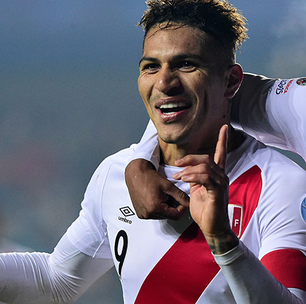 Presidenciável no Boca quer contratar Guerrero e Felipe Melo