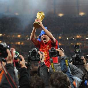 David Villa anuncia aposentadoria; quais jogadores da Espanha de 2010 seguem na ativa?