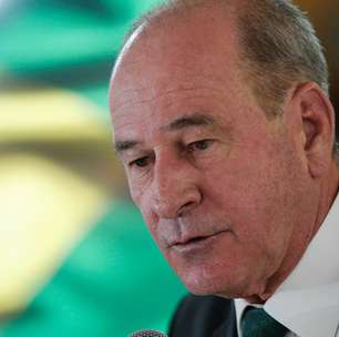 Ministro diz que golpe de 64 é "marco para a democracia"