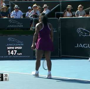 TÊNIS: WTA Auckland: Serena vence Anisimova (6-1,6-1) e vai para a final
