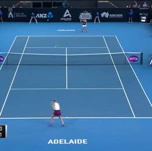 TÊNIS: WTA Adelaide: Barty derrota Vondrousova e vai à semifinal