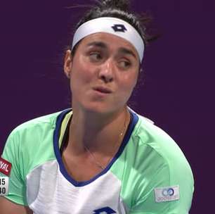 WTA Doha: Ons Jabeur v Karolina Pliskova (6-4, 3-6, 6-3)
