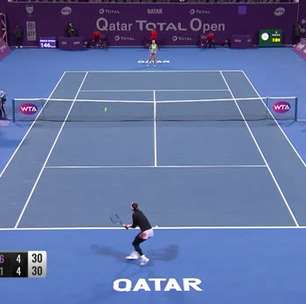 WTA Dubai: Barty vence Muguruza e pega Kvitova nas semis