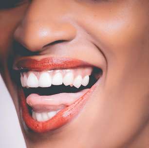 5 péssimos hábitos que detonam seu sorriso
